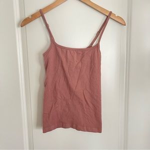 SKIMS STRETCH RIB STRAIGHT NECK CAMI - rose clay